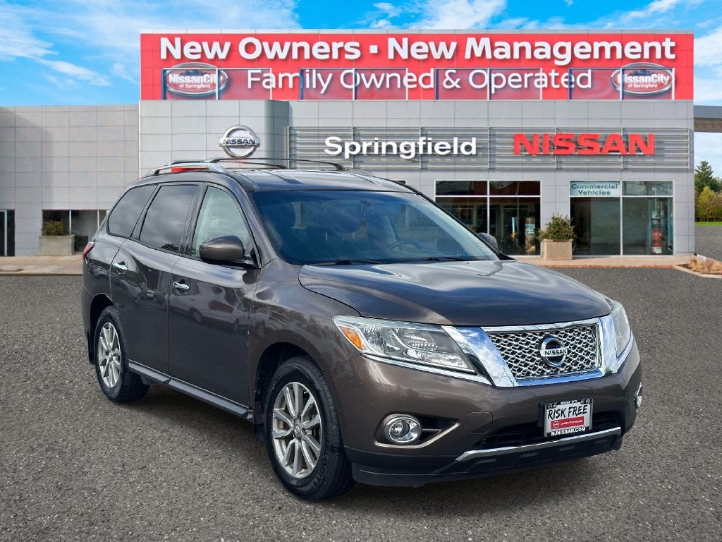 2015 Nissan Pathfinder SV