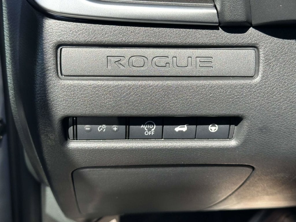 2027 Nissan Rogue Dark Armor™