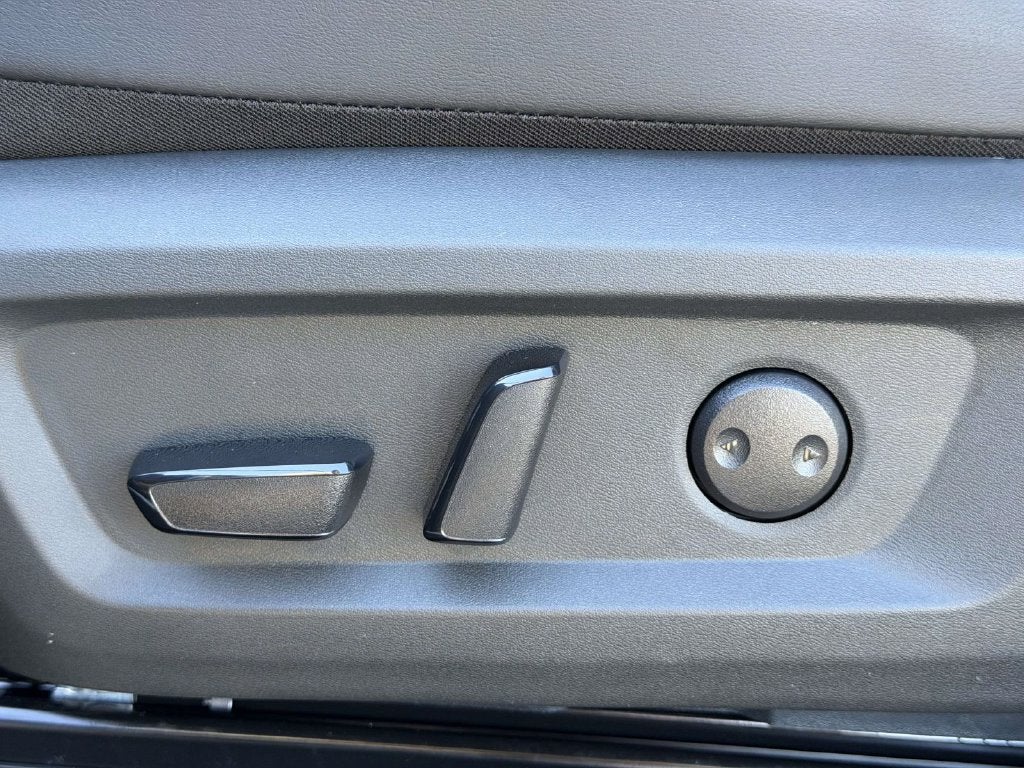 2027 Nissan Rogue Dark Armor™