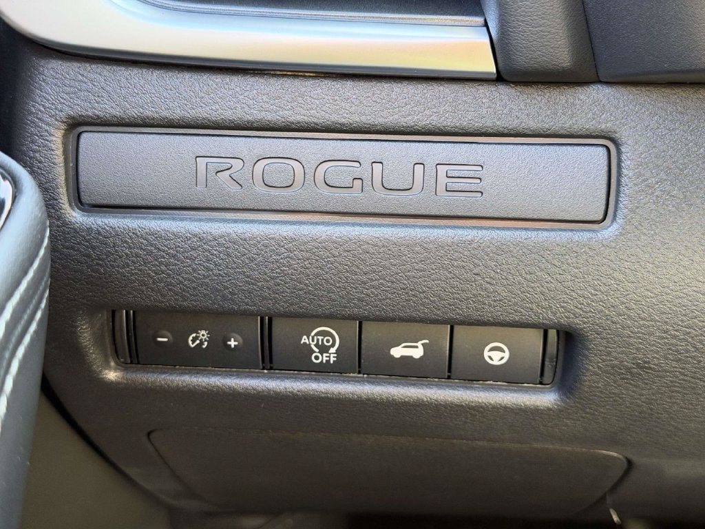 2027 Nissan Rogue Dark Armor™