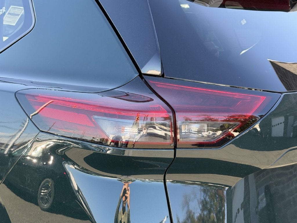 2027 Nissan Rogue Dark Armor™