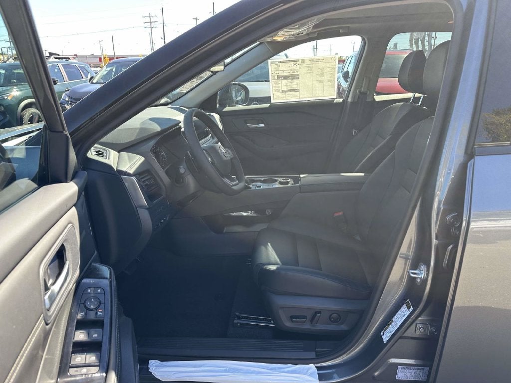 2027 Nissan Rogue Dark Armor™