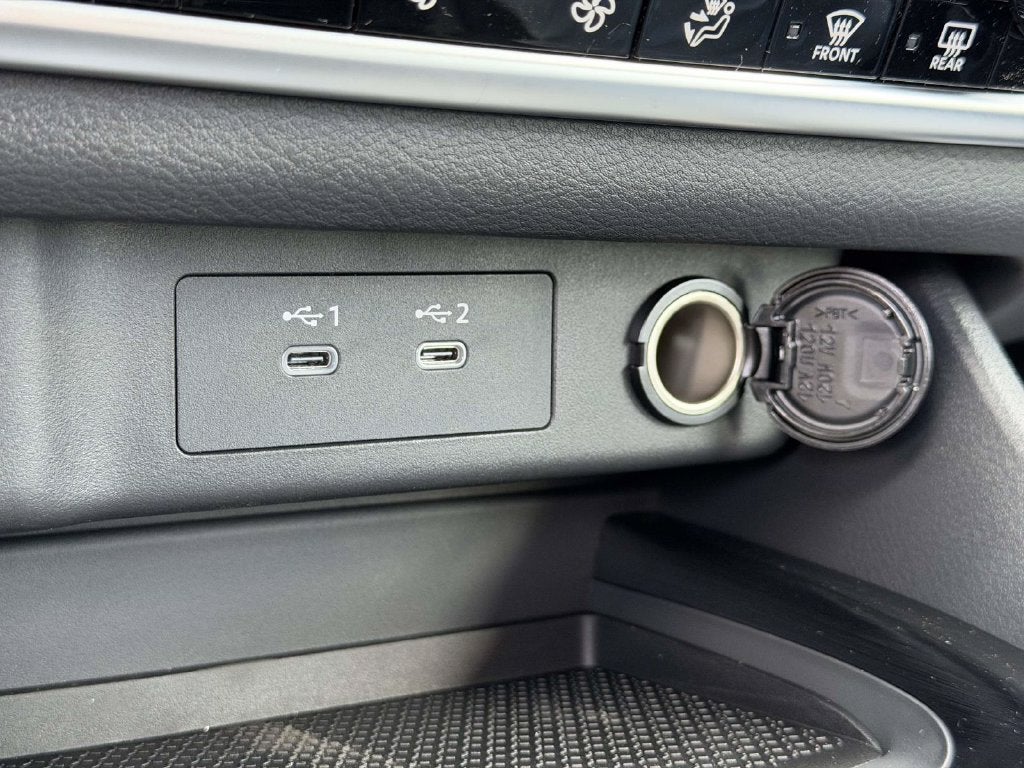 2027 Nissan Rogue SV