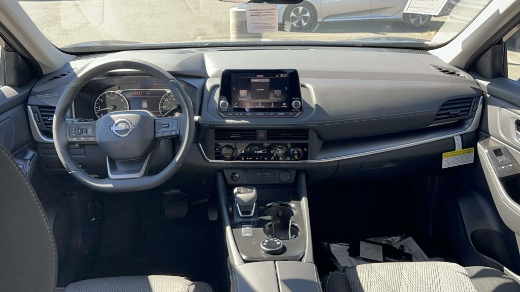 2027 Nissan Rogue SV