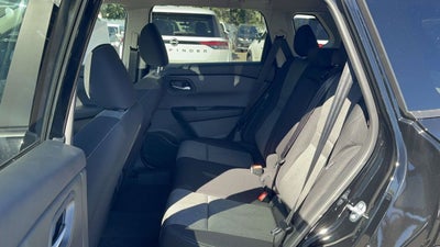 2027 Nissan Rogue SV