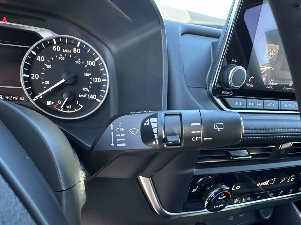 2027 Nissan Rogue SV