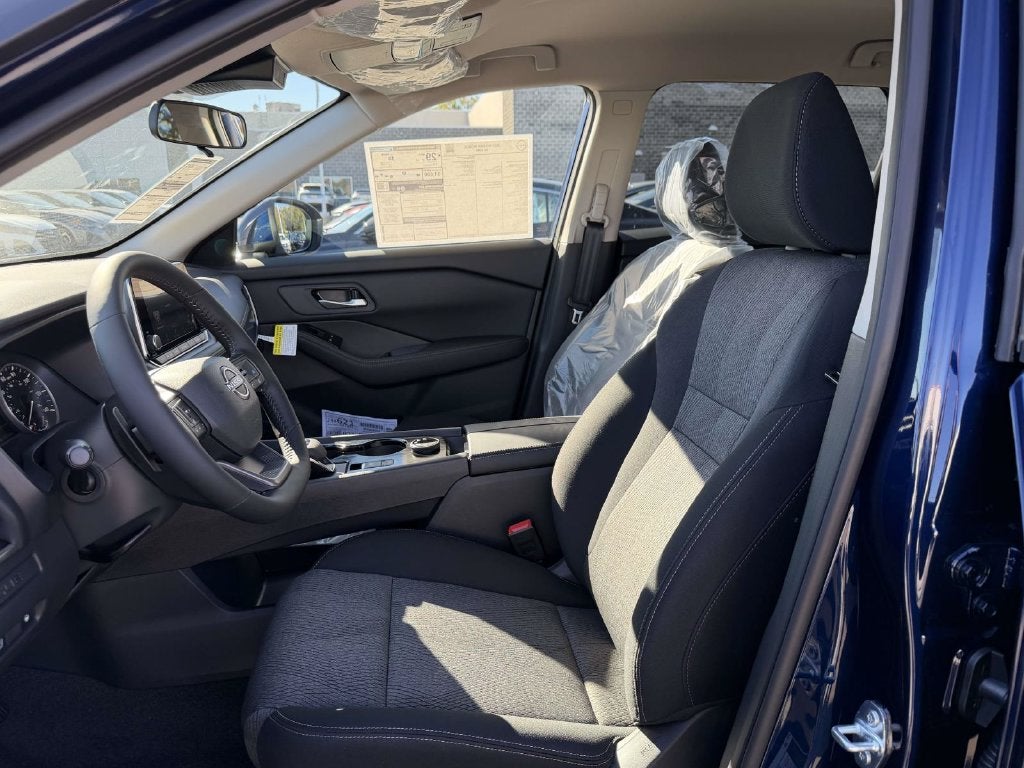 2027 Nissan Rogue SV