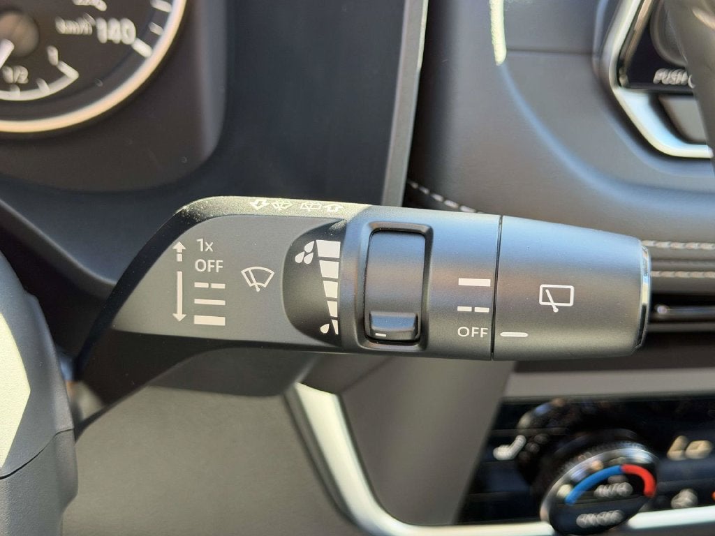 2027 Nissan Rogue SV
