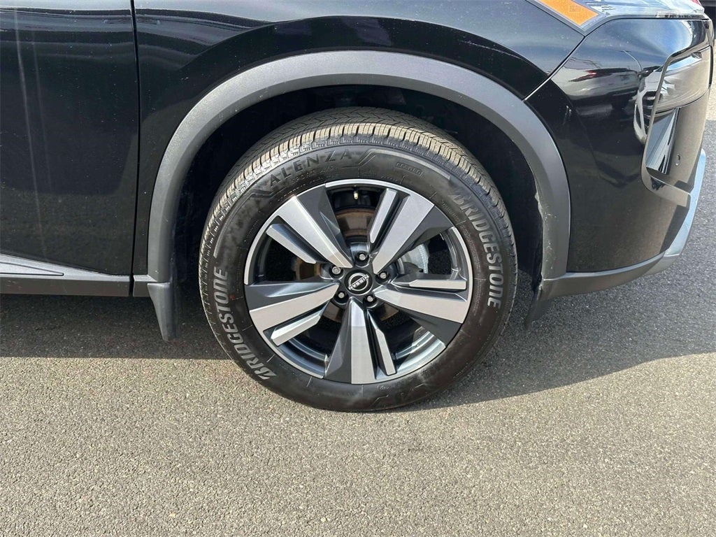 2024 Nissan Rogue SL