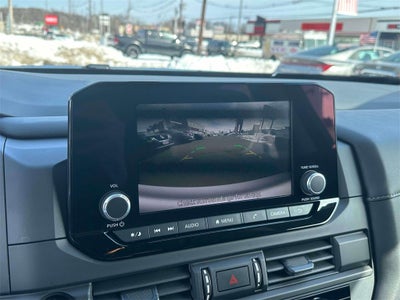 2025 Nissan Pathfinder S