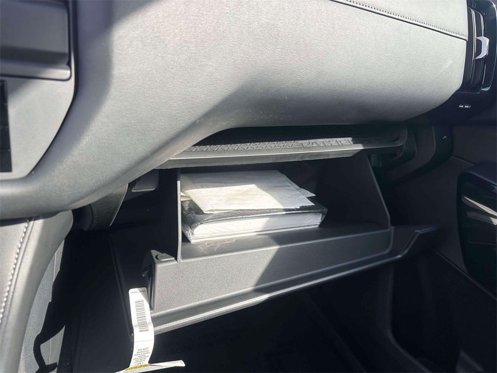 2025 Nissan Pathfinder S