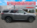 2024 Nissan Pathfinder S