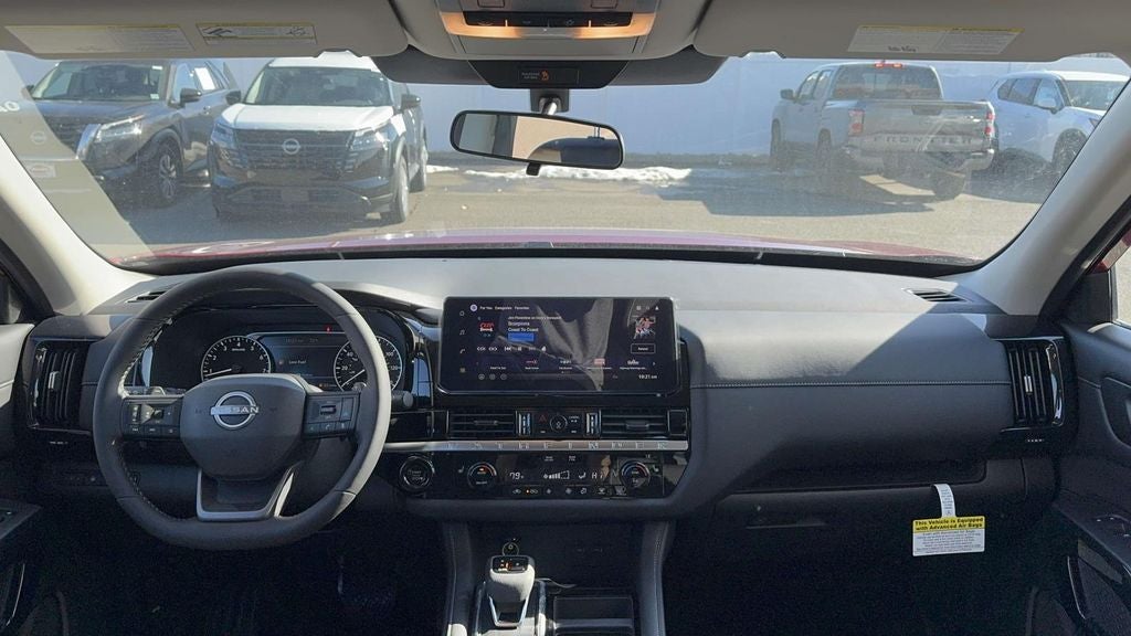 2026 Nissan Pathfinder SV