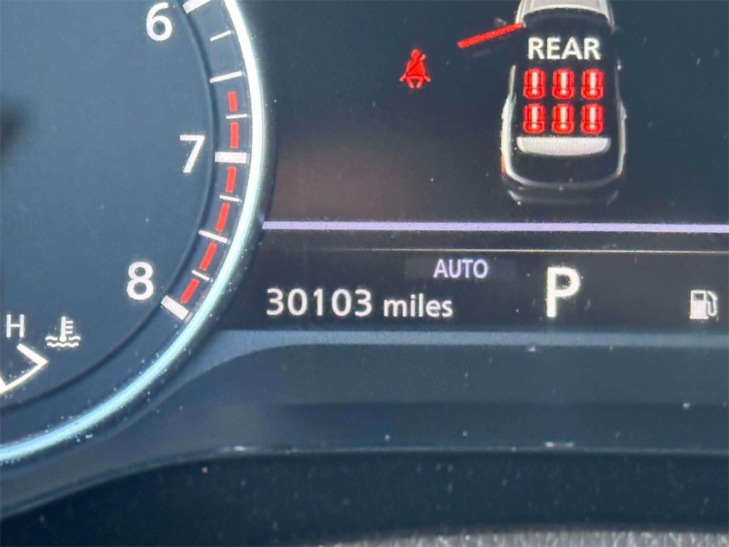 2024 Nissan Pathfinder SL