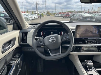 2026 Nissan Pathfinder SL