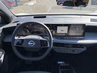 2026 Nissan LEAF Platinum+