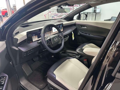 2026 Nissan LEAF Platinum+