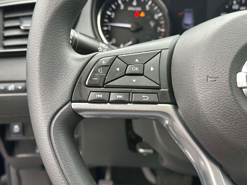 2017 Nissan Rogue Sport SV