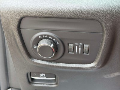 2022 Jeep Grand Cherokee L Laredo