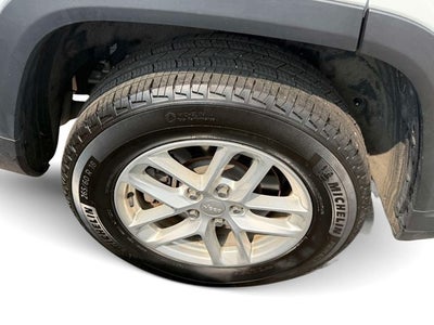2022 Jeep Grand Cherokee L Laredo