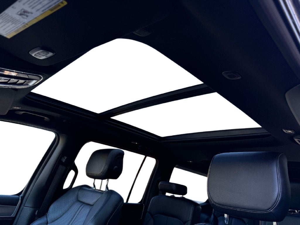 2023 Jeep Wagoneer Series II