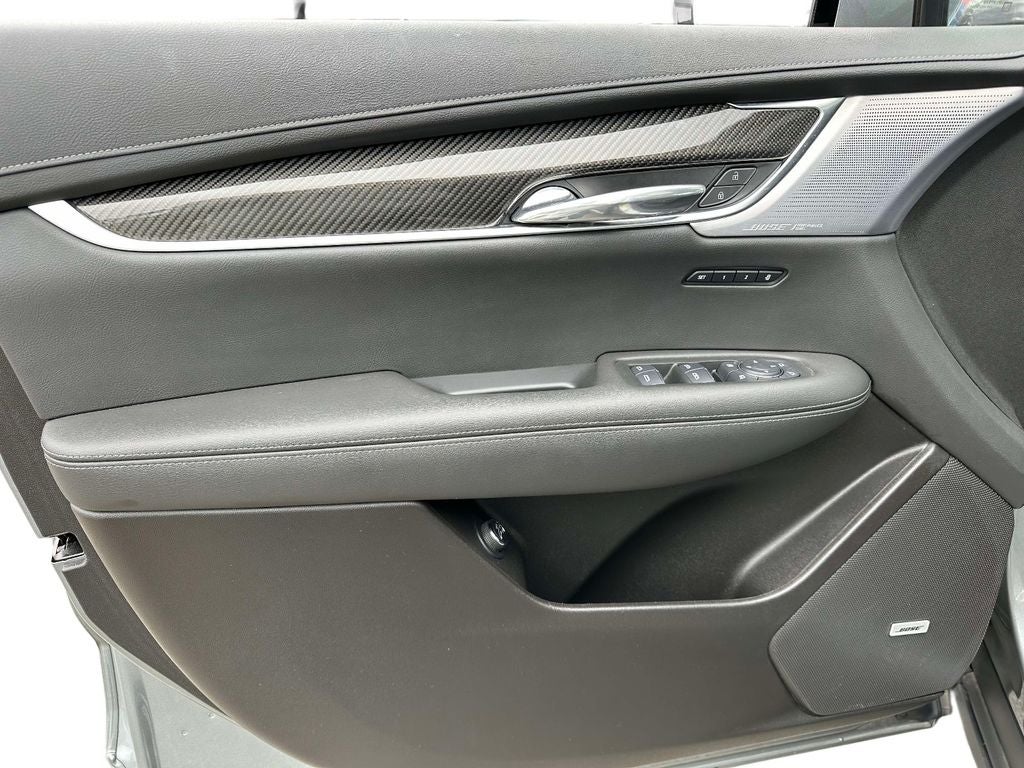 2023 Cadillac XT6 Sport