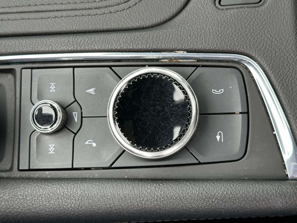 2023 Cadillac XT6 Sport