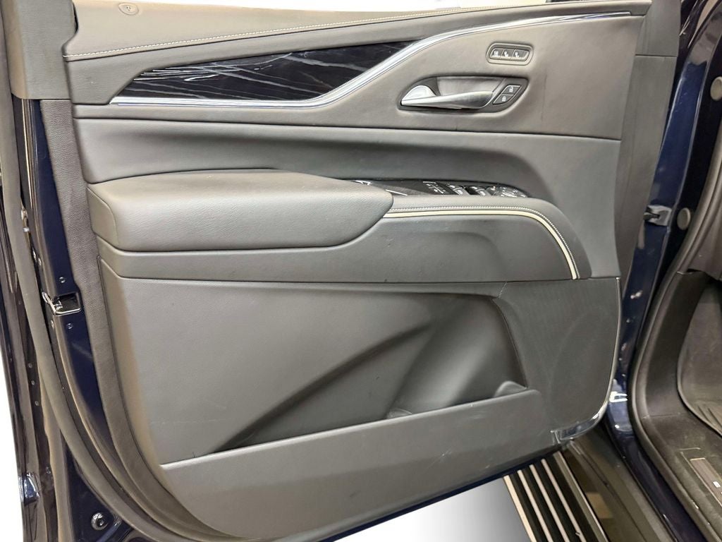 2024 Cadillac Escalade Sport