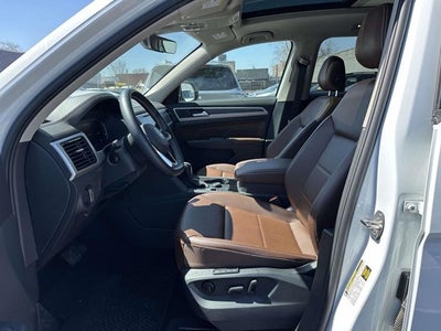 2022 Volkswagen Atlas SEL