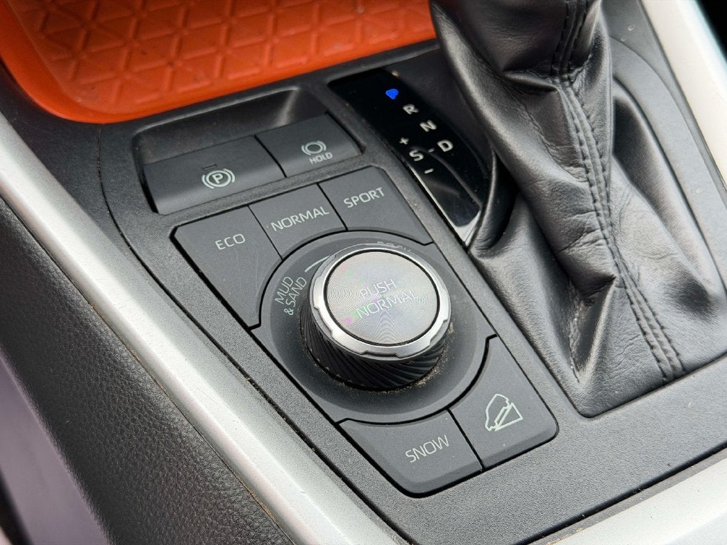2019 Toyota RAV4 Adventure