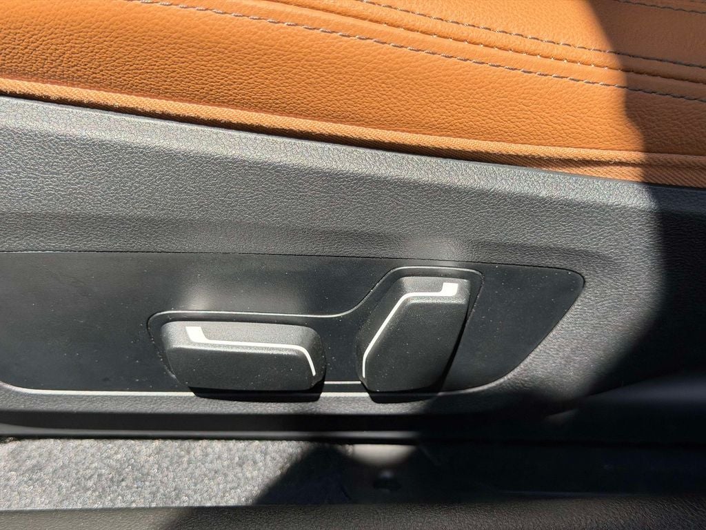 2025 BMW 2 Series 230i xDrive