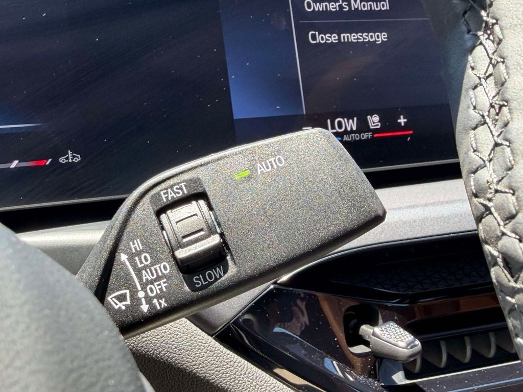 2025 BMW 2 Series 230i xDrive