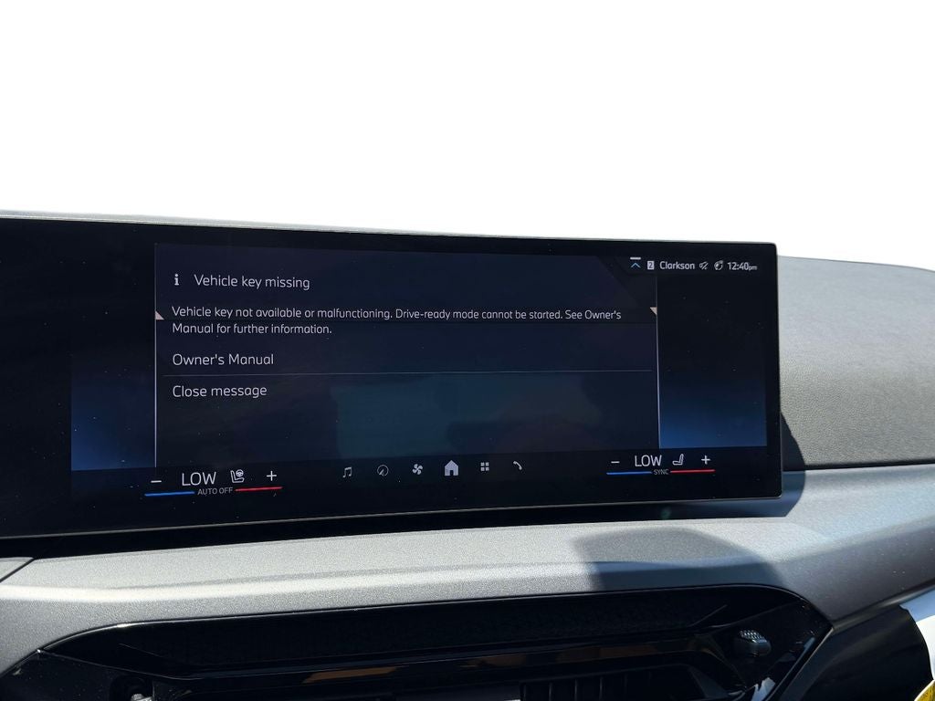 2025 BMW 2 Series 230i xDrive