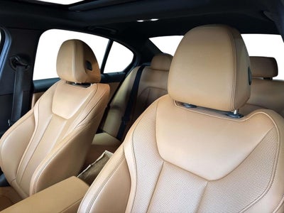 2023 BMW 3 Series 330i xDrive