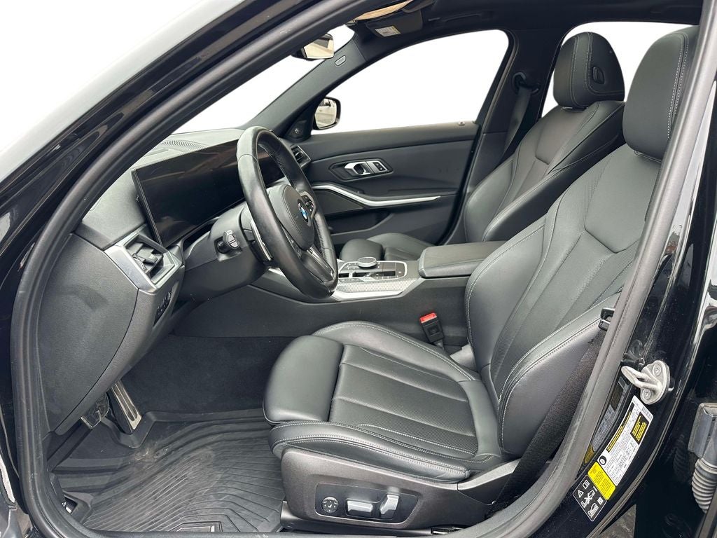 2023 BMW 3 Series 330i xDrive