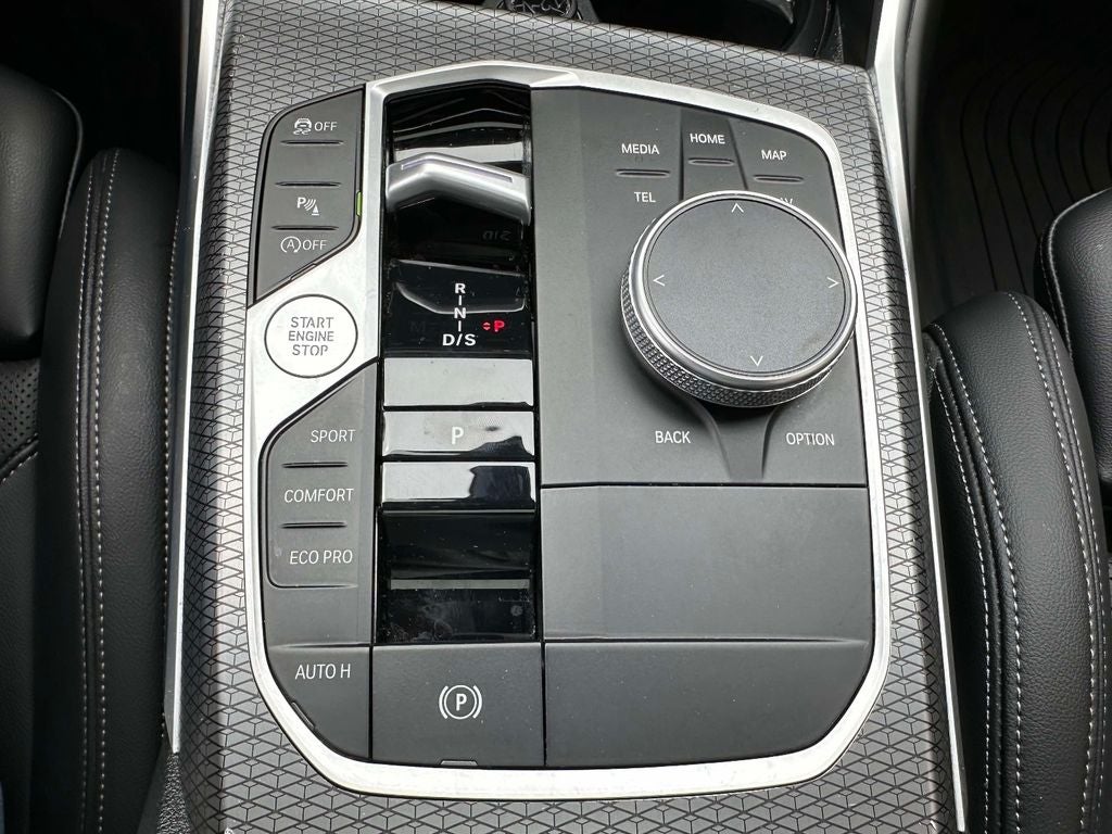 2023 BMW 3 Series 330i xDrive