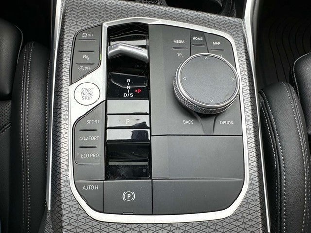 2023 BMW 3 Series 330i xDrive
