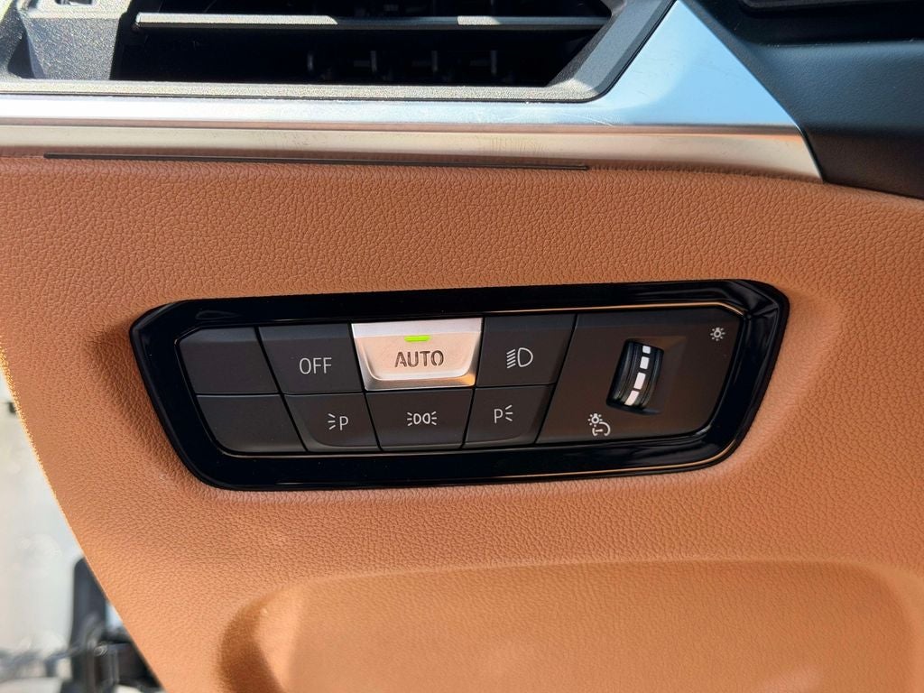 2024 BMW 3 Series 330i xDrive