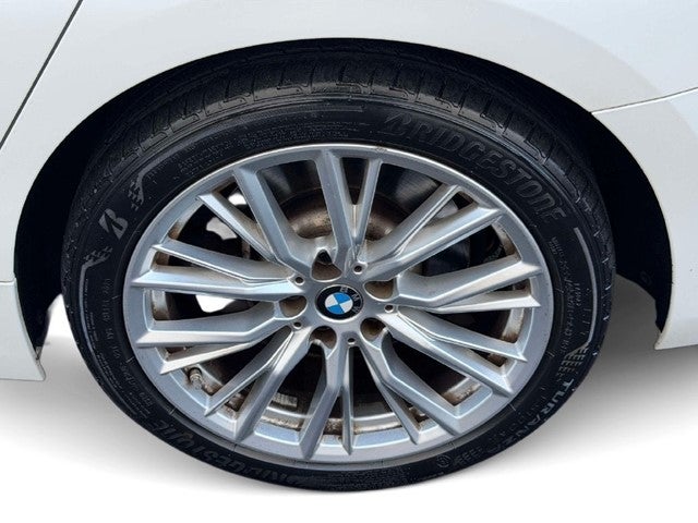 2024 BMW 3 Series 330i xDrive