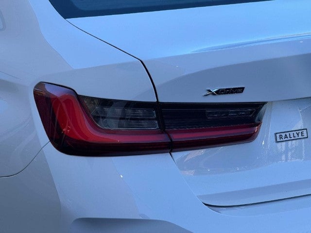 2024 BMW 3 Series 330i xDrive