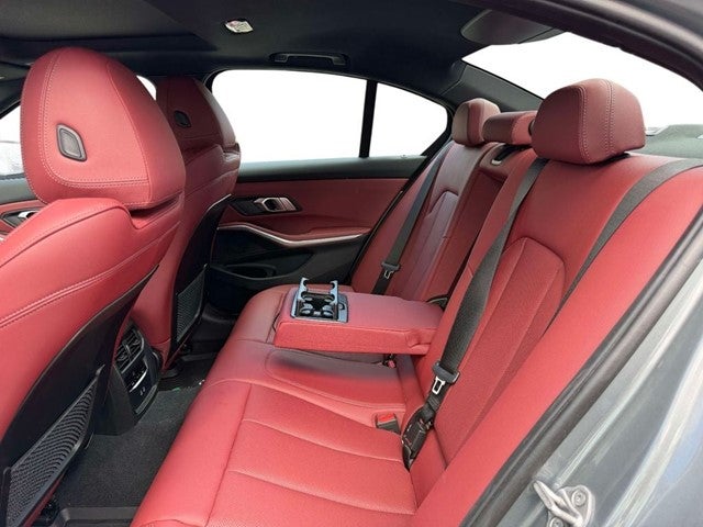 2023 BMW 3 Series 330i xDrive
