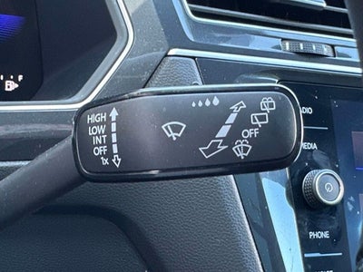 2024 Volkswagen Tiguan 2.0T SE R-Line Black