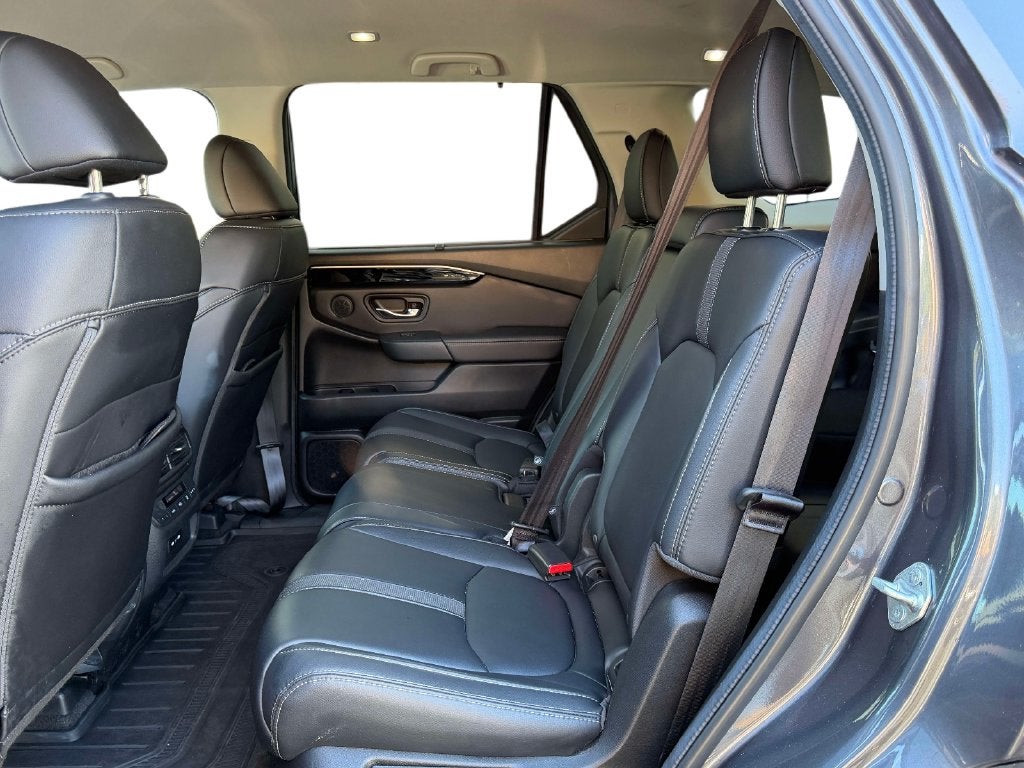2024 Honda Pilot EX-L 8 Passenger
