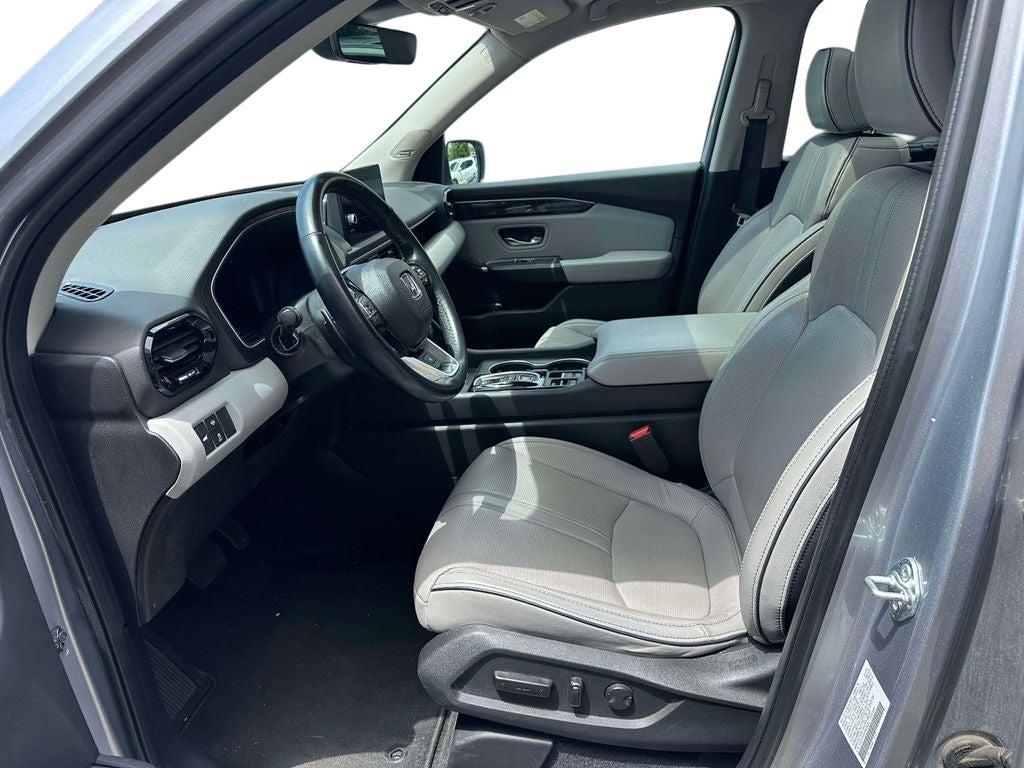 2023 Honda Pilot Elite