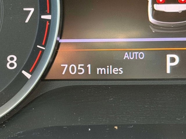 2025 INFINITI QX60 PURE
