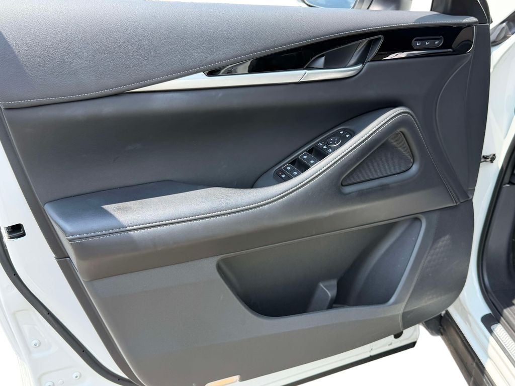 2025 INFINITI QX60 PURE