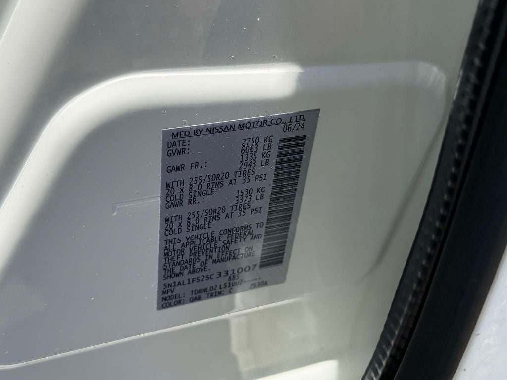 2025 INFINITI QX60 LUXE