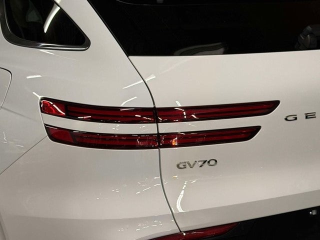 2026 Genesis GV70 2.5T Select
