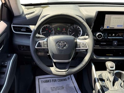 2023 Toyota Highlander XLE