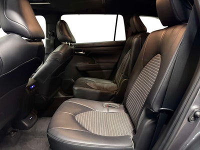 2023 Toyota Highlander XSE